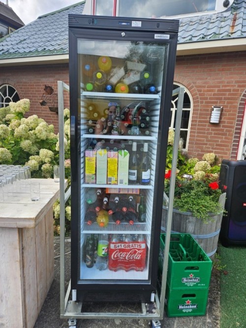 Koelkast 180cm glasdeur op trolley